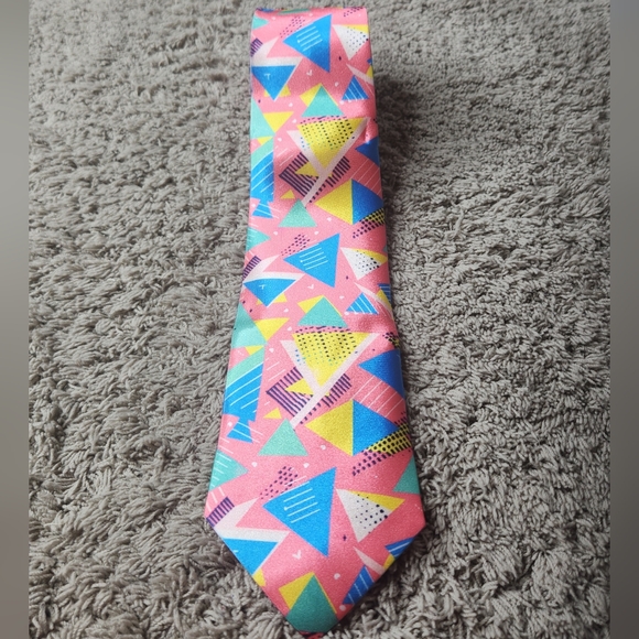 Colorful Geometric Pattern Tie - Picture 3 of 9